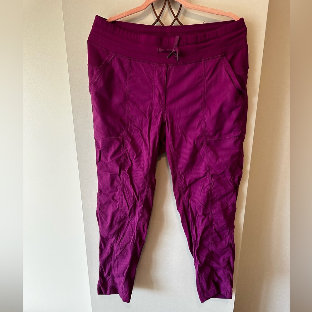 Lululemon studio capris